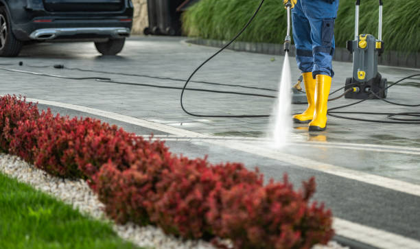 Best Pool Deck Cleaning  in Montello, WI